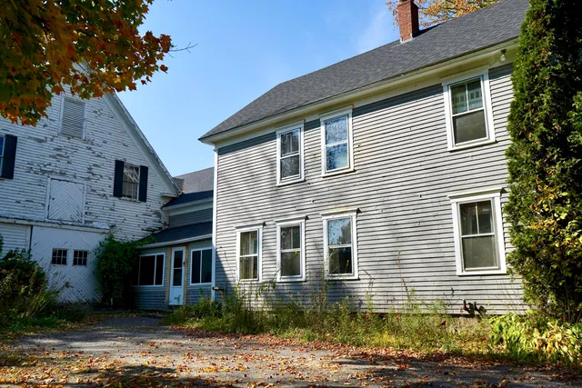 $289,900 | 14 Main Street, Detroit, ME 04929