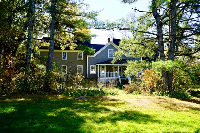 $289,900 | 14 Main Street, Detroit, ME 04929