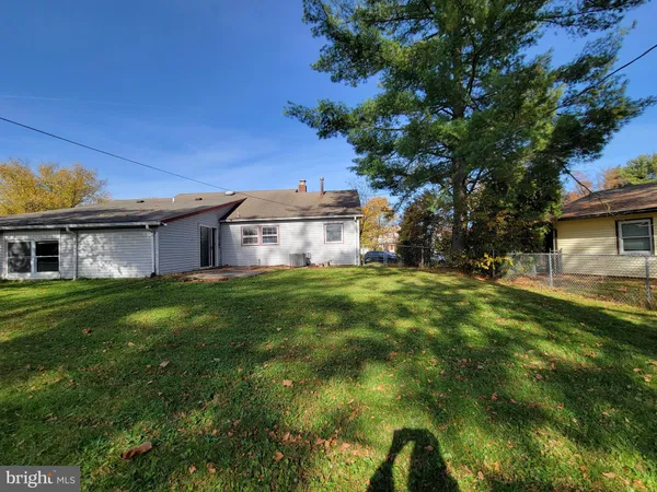 $2,500 | 11 Tobin Court, Willingboro, NJ 08046