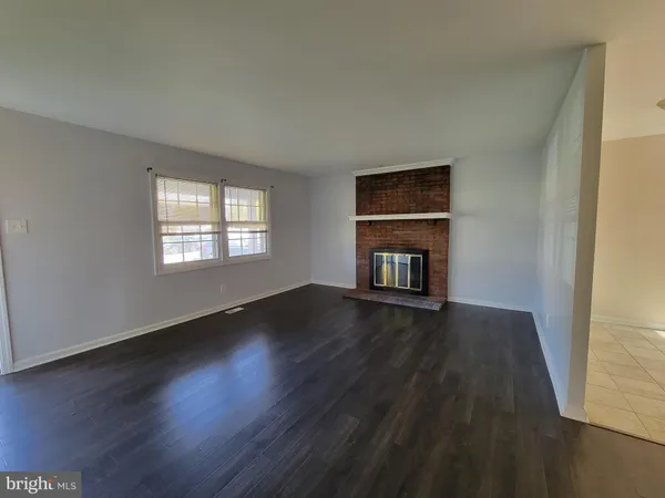 $2,500 | 11 Tobin Court, Willingboro, NJ 08046
