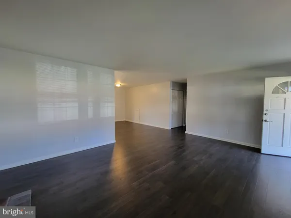 $2,500 | 11 Tobin Court, Willingboro, NJ 08046