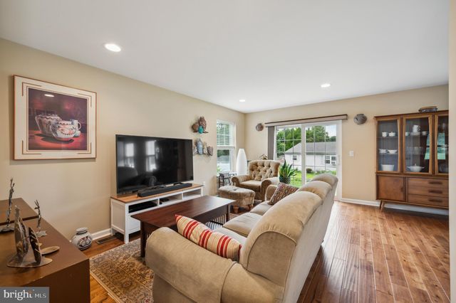 $442,500 | 3726 Arlington Avenue, Brookhaven, PA 19015