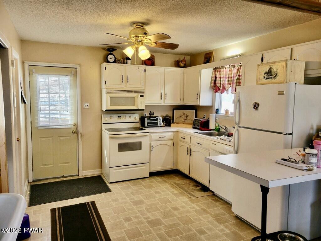 102 Bricker Road Milford, PA 18337 - Photo 3 of 9