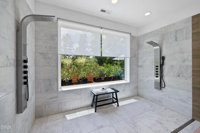 $1,259,000 | 208 Curlew Drive, Chapel Hill, NC 27517