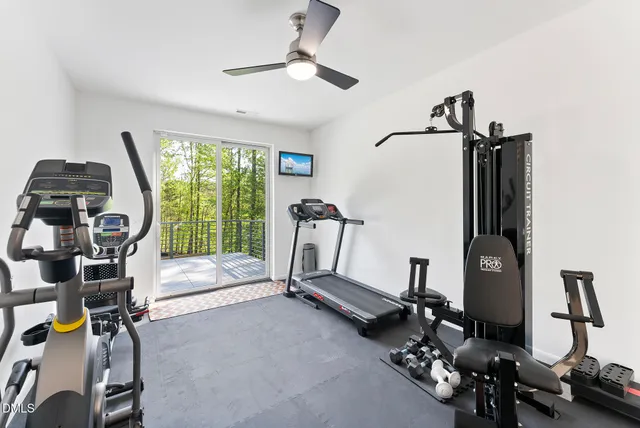 $1,259,000 | 208 Curlew Drive, Chapel Hill, NC 27517