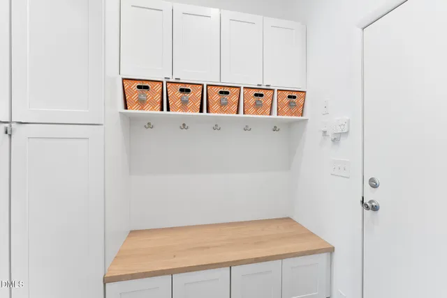 $1,259,000 | 208 Curlew Drive, Chapel Hill, NC 27517