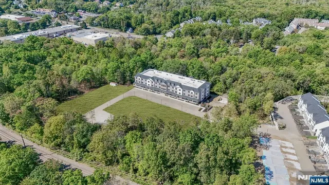 $699,000 | 106 Encampment Court, Unit 106, Towaco, NJ 07082