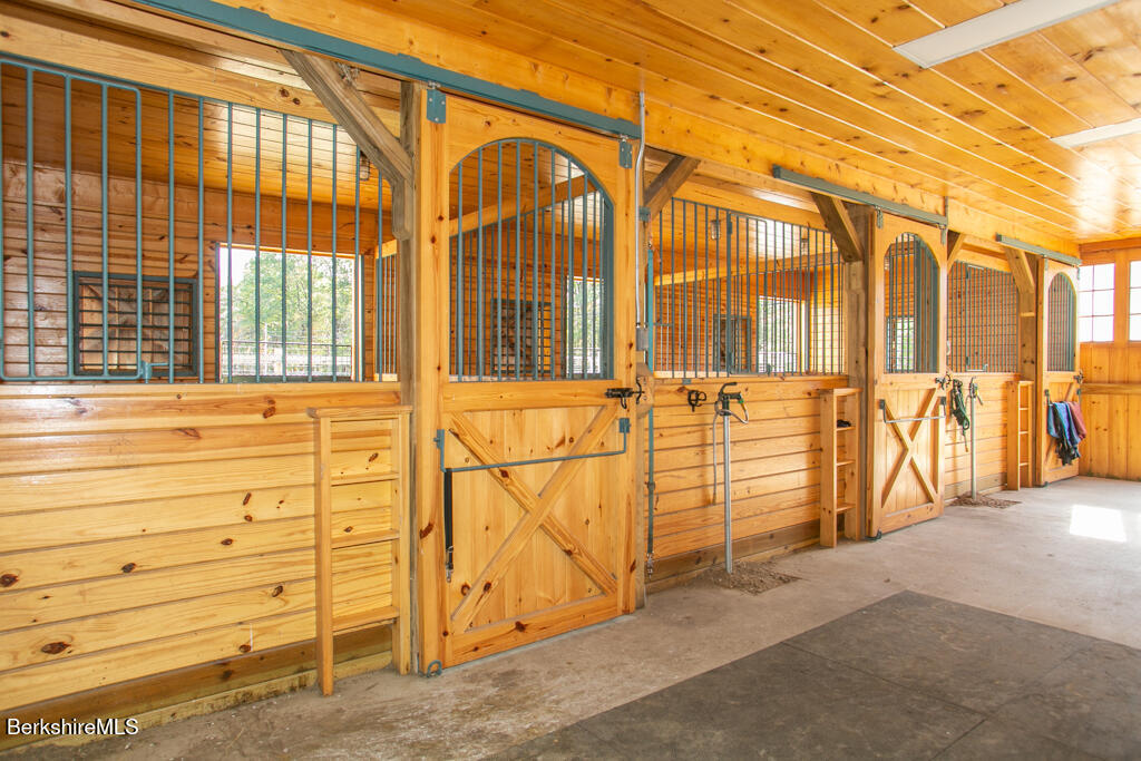 200 Easthampton Road Westhampton, MA 01027 - Photo 37 of 69 1_145