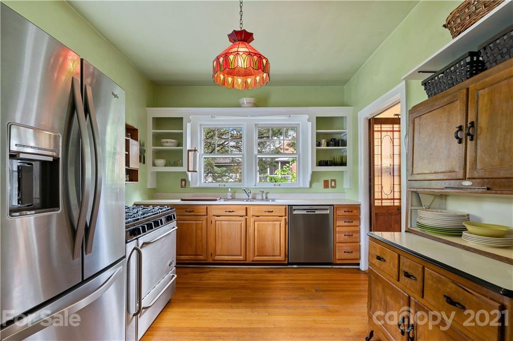 1729 Club Road Charlotte, NC 28205 - Photo 11 of 41 Gallery Image 11