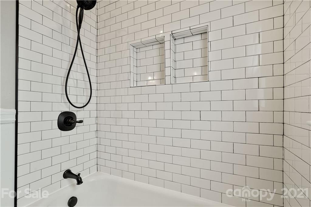 1729 Club Road Charlotte, NC 28205 - Photo 12 of 41 Gallery Image 12