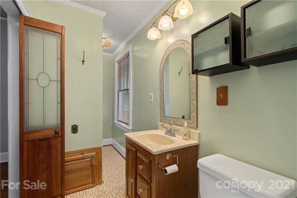 1729 Club Road Charlotte, NC 28205 - Photo 17 of 41 Gallery Image 17