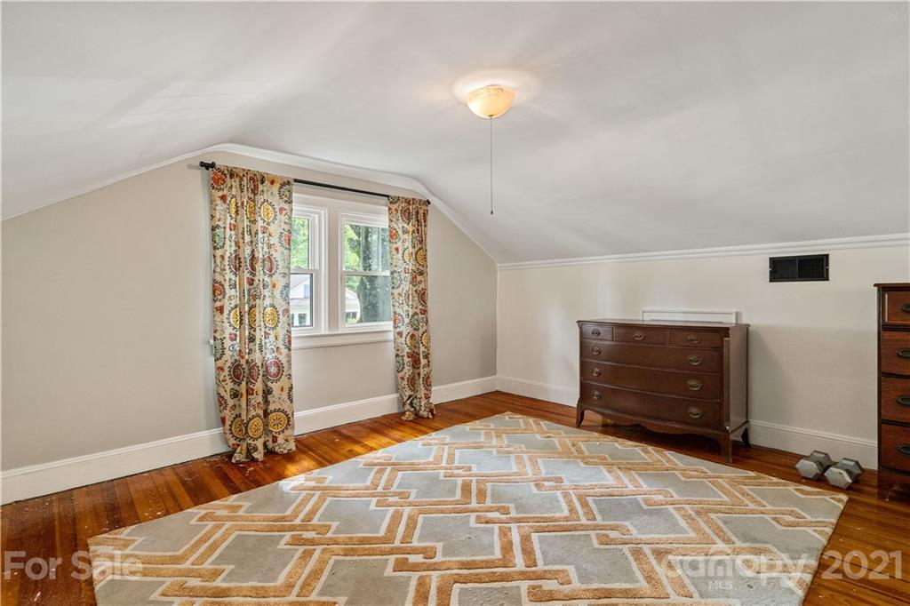 1729 Club Road Charlotte, NC 28205 - Photo 23 of 41 Gallery Image 23