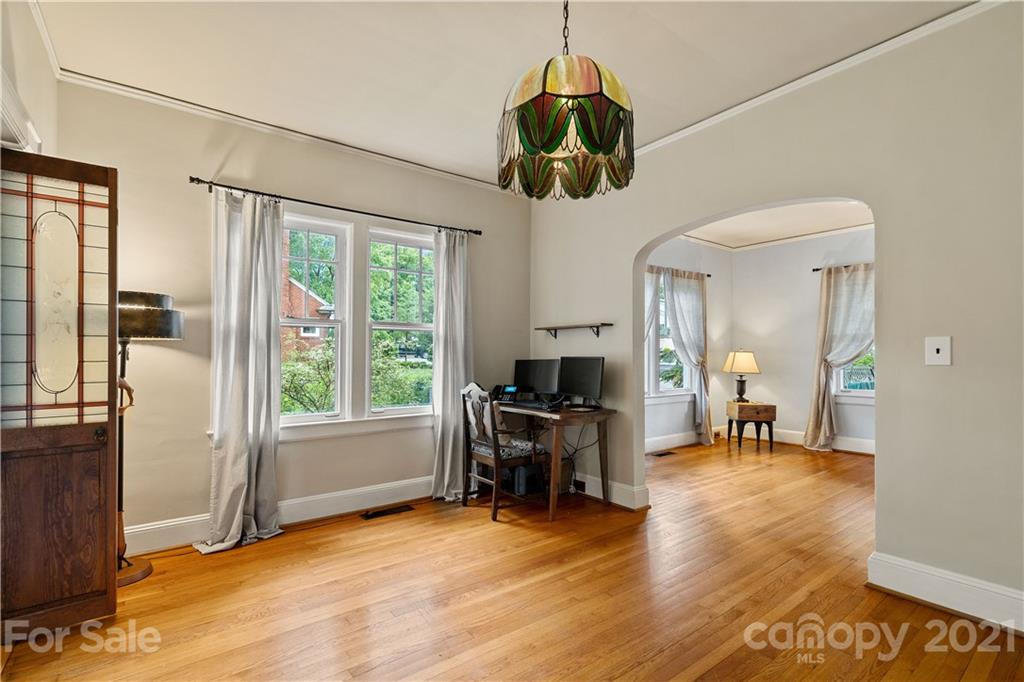 1729 Club Road Charlotte, NC 28205 - Photo 7 of 41 Gallery Image 7