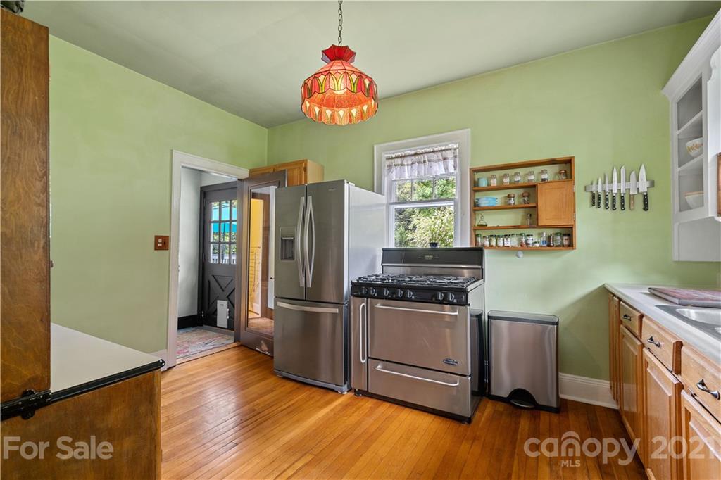 1729 Club Road Charlotte, NC 28205 - Photo 10 of 41 Gallery Image 10