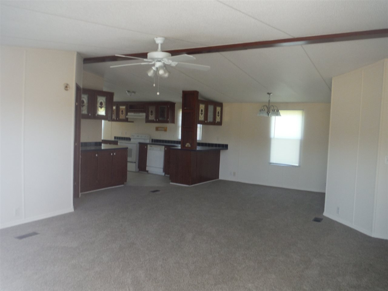 33015 Gilley Road Lillian, AL 36549 - Photo 20 of 44 Great Room