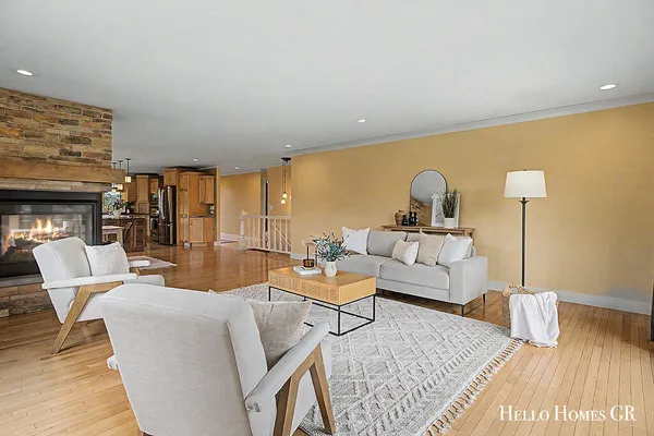$419,900 | 5980 Parview Drive Southeast, Grand Rapids, MI 49546