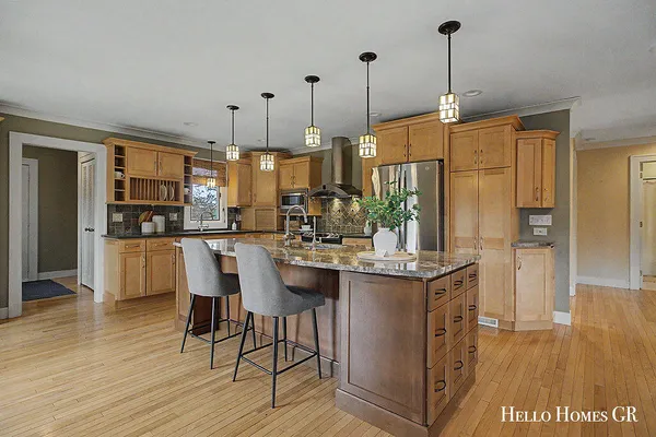 $419,900 | 5980 Parview Drive Southeast, Grand Rapids, MI 49546