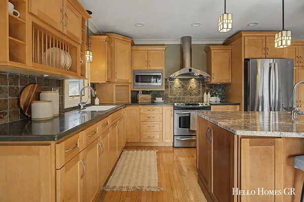 $419,900 | 5980 Parview Drive Southeast, Grand Rapids, MI 49546