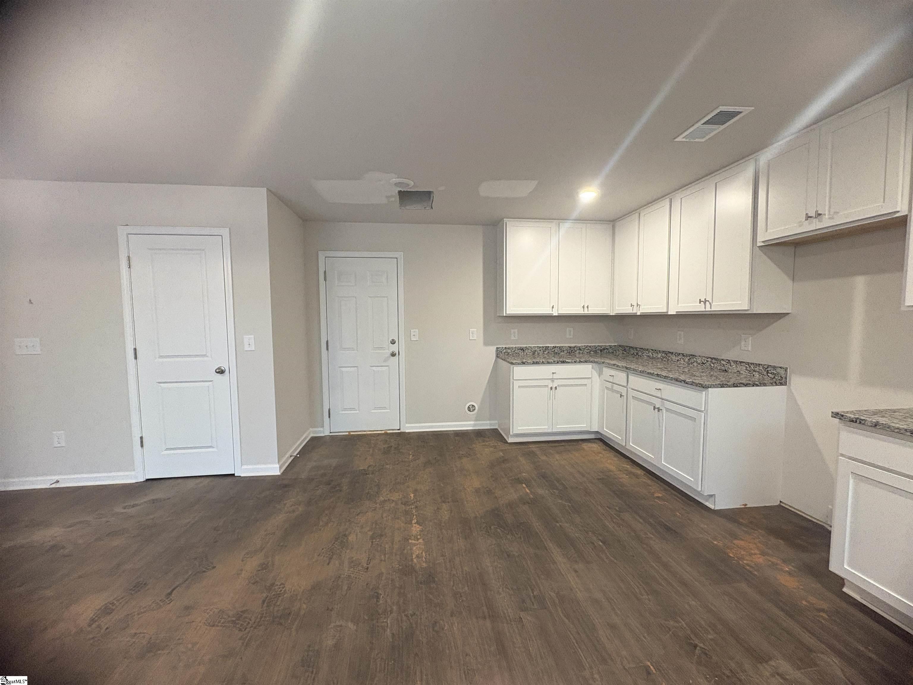 784 Powers Road Laurens, SC 29360 - Photo 4 of 17