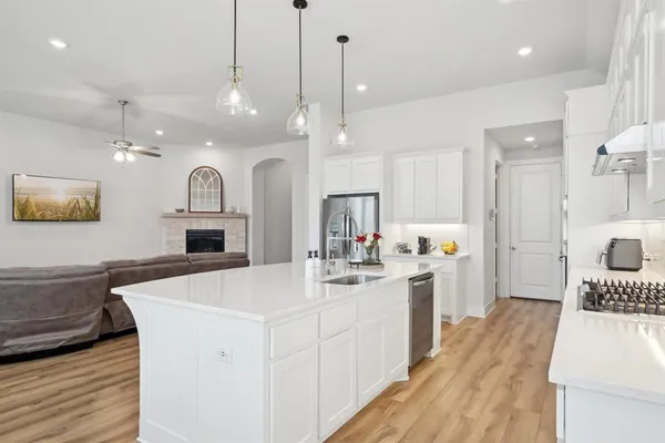 $3,695 | 453 Arcane Drive, Waxahachie, TX 75165
