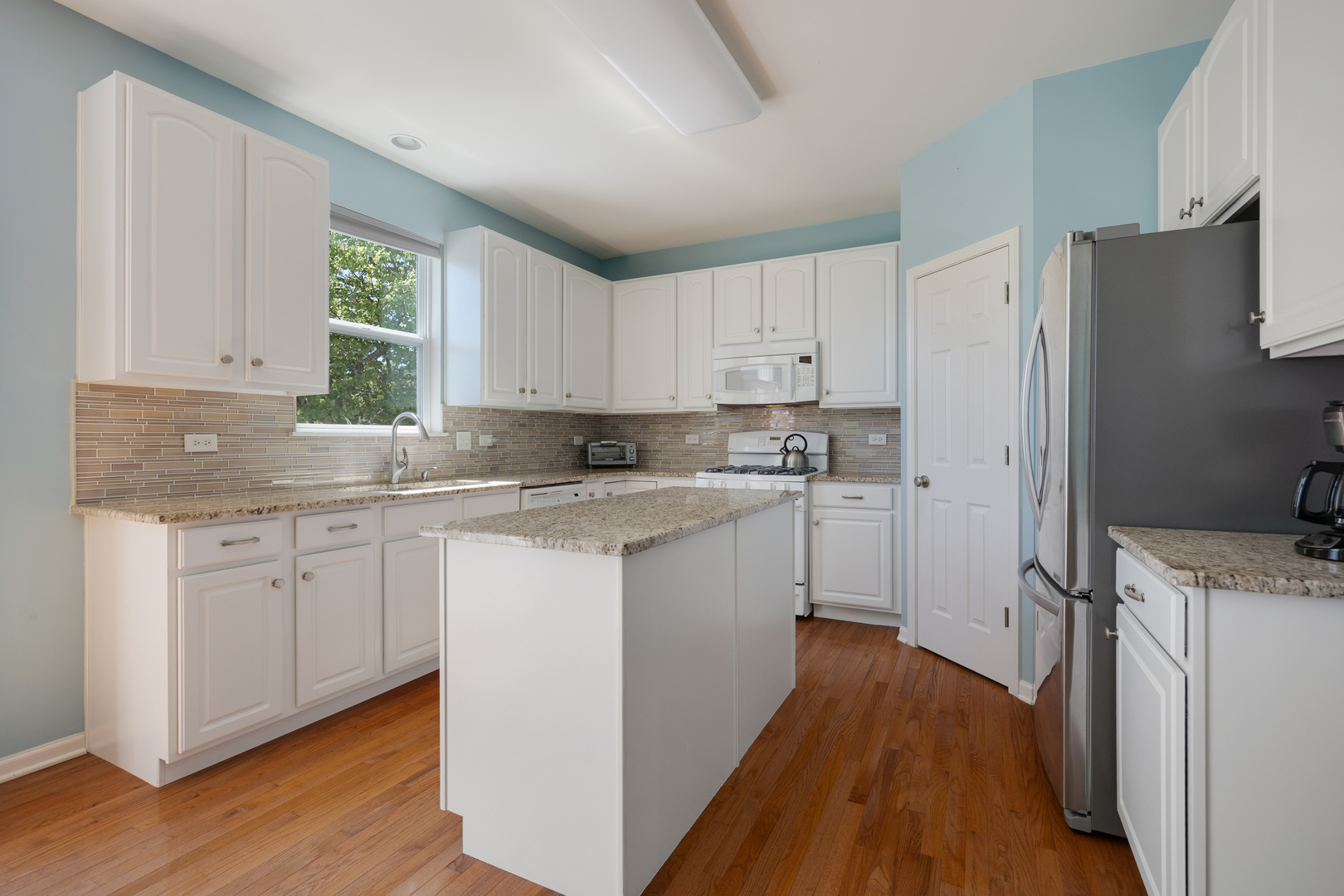 1011 Bellows Way Volo, IL 60073 - Photo 6 of 25