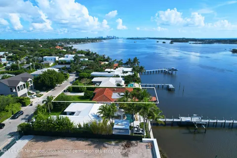 $9,500,000 | 7932 Flagler Court, West Palm Beach, FL 33405