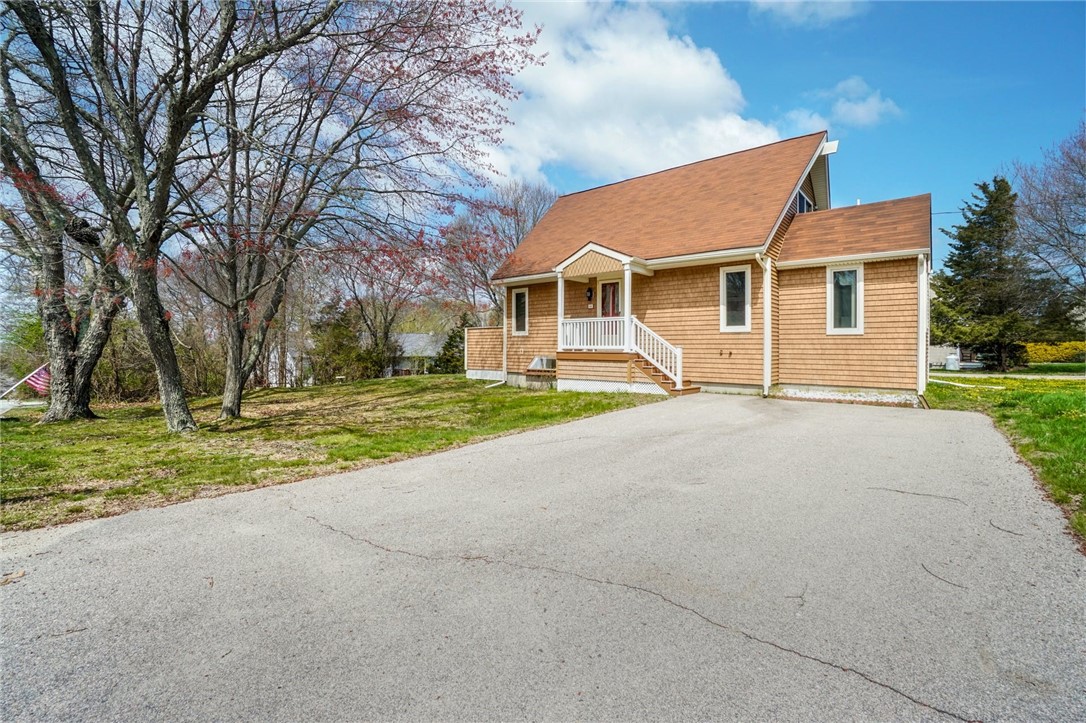 Welcome to 66 Sloop Street!