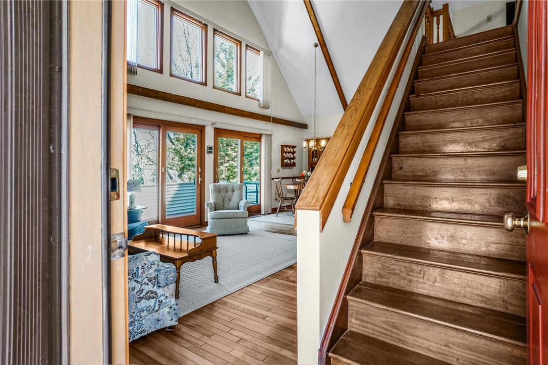 66 Sloop Street Jamestown, RI 02835 - Photo 3 of 19 Let's go inside!