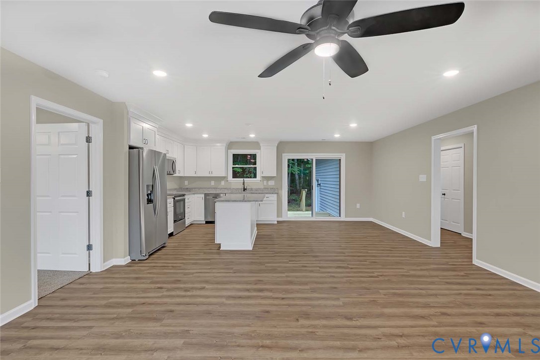5008 Chestnut Fork Road Gloucester, VA 23061 - Photo 12 of 35 a view of a kitchen with a microwave