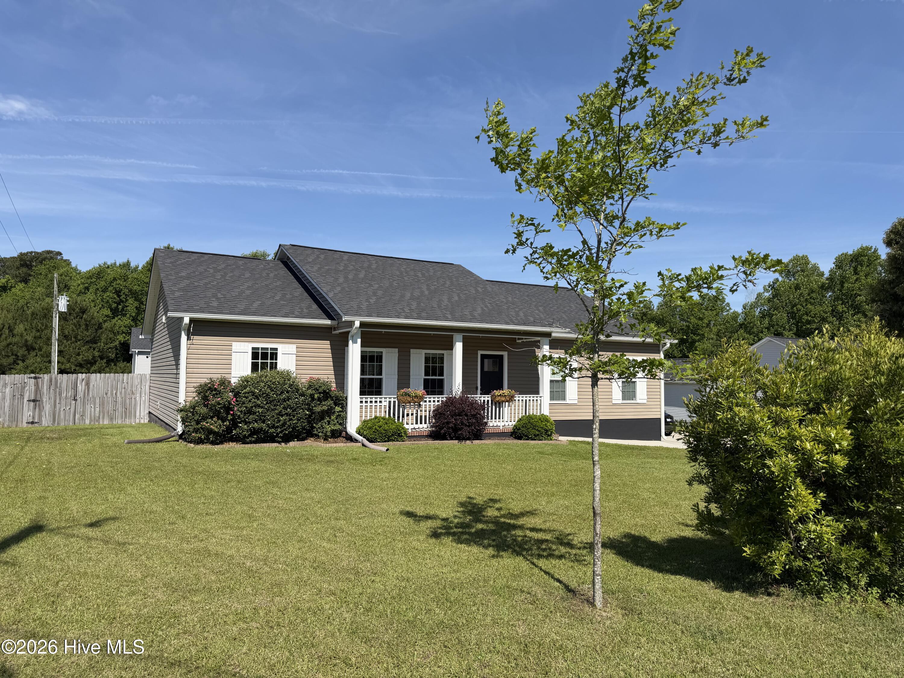 836 Queens Creek Road Hubert, NC 28539 - Photo 2 of 51 IMG_3419