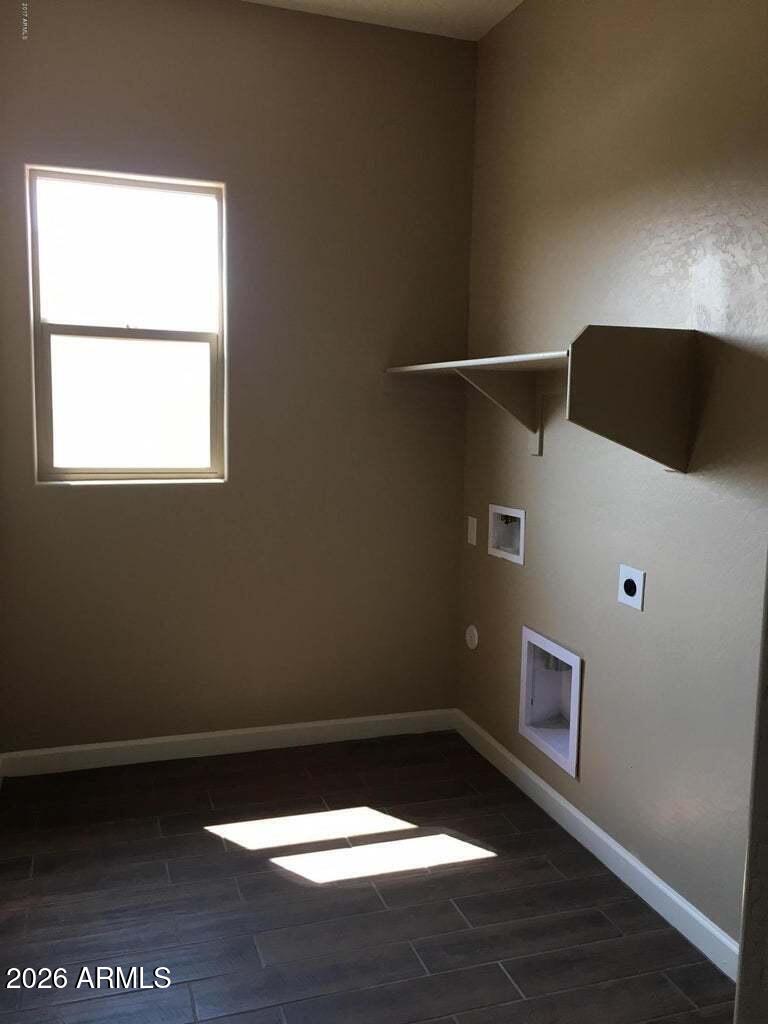20290 North Codey Circle Maricopa, AZ 85138 - Photo 3 of 16 c2