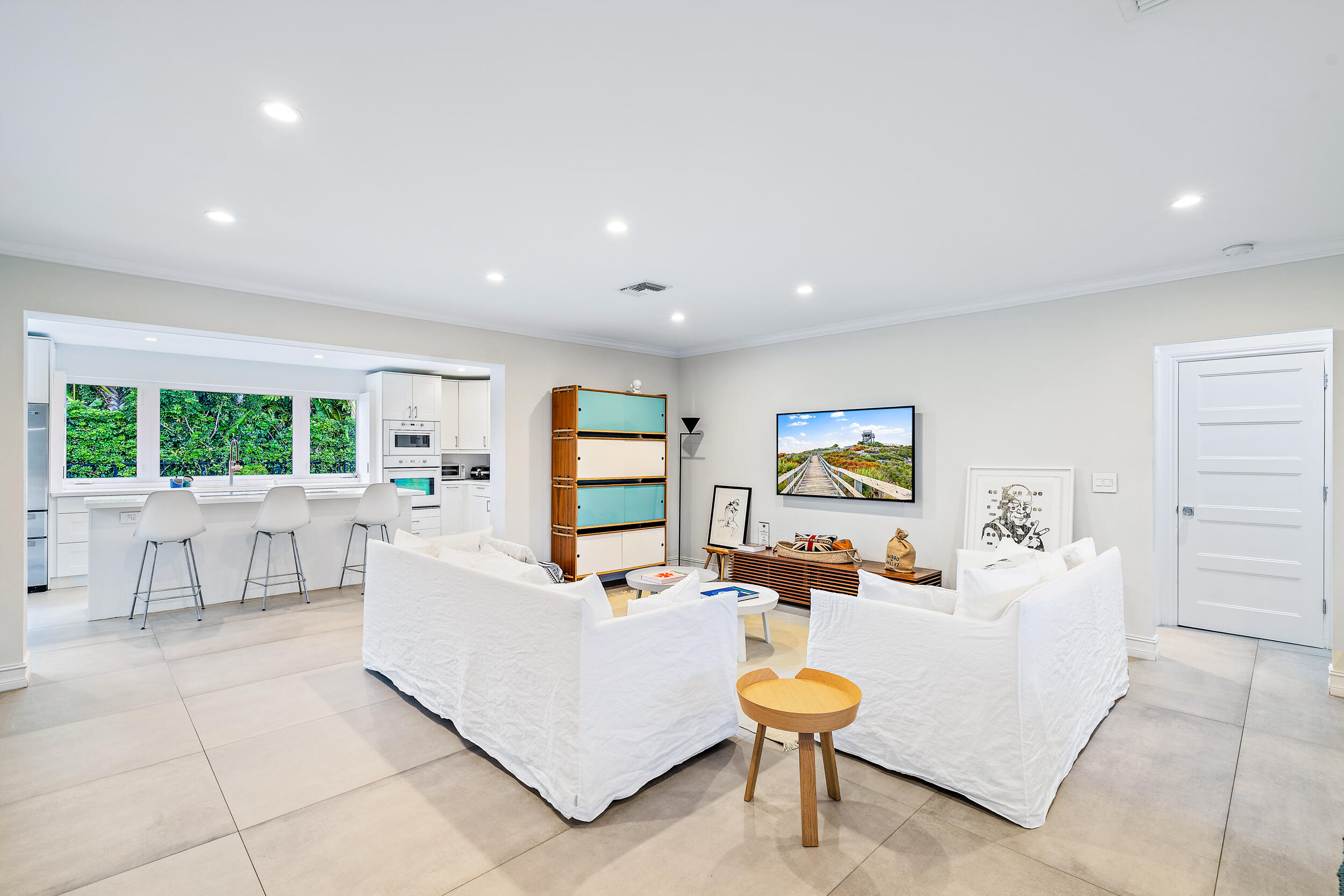 905 Elderberry Way Boca Raton, FL 33486 - Photo 12 of 39 LIVING ROOM