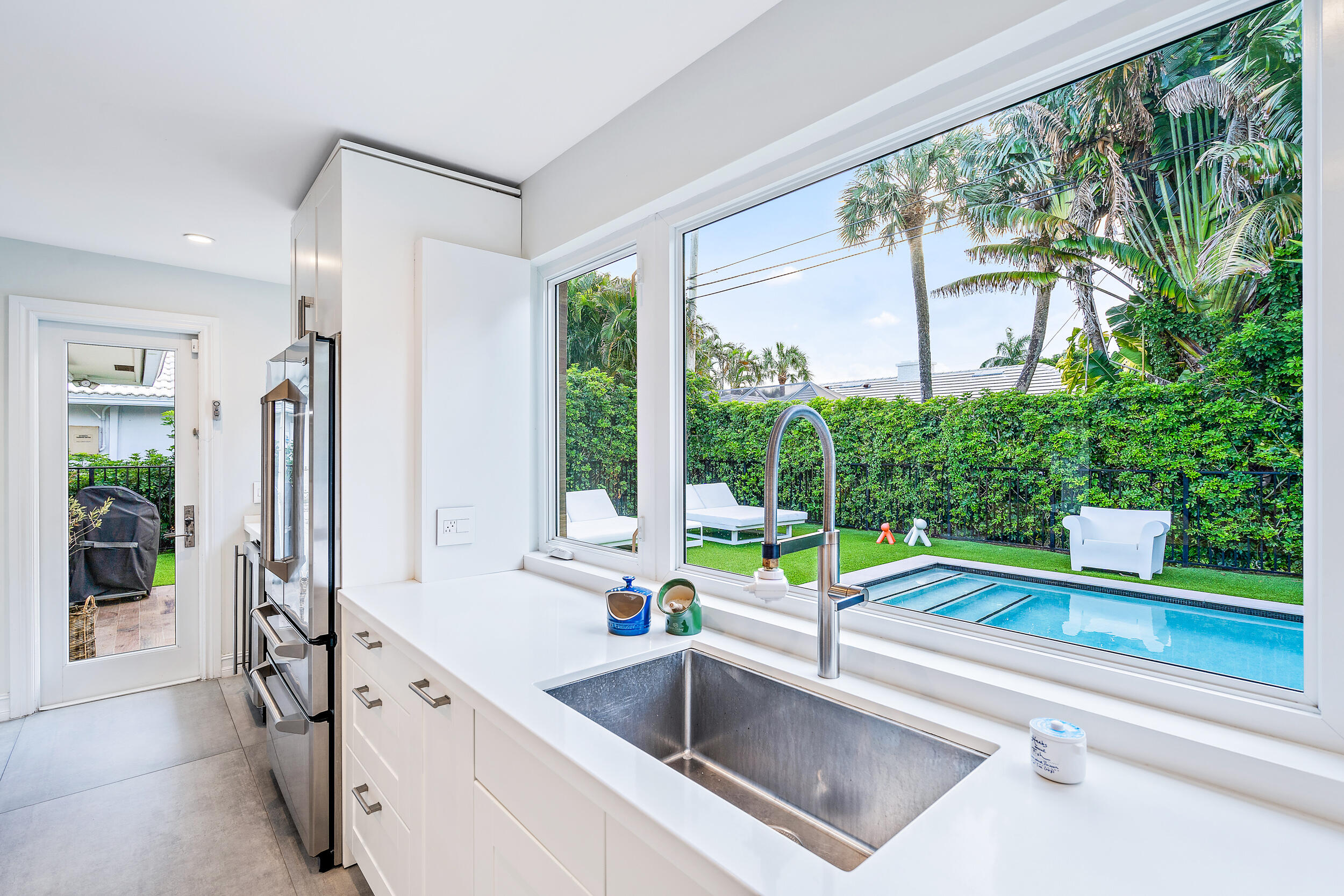 905 Elderberry Way Boca Raton, FL 33486 - Photo 16 of 39 KITCHEN LOOK THROUGH
