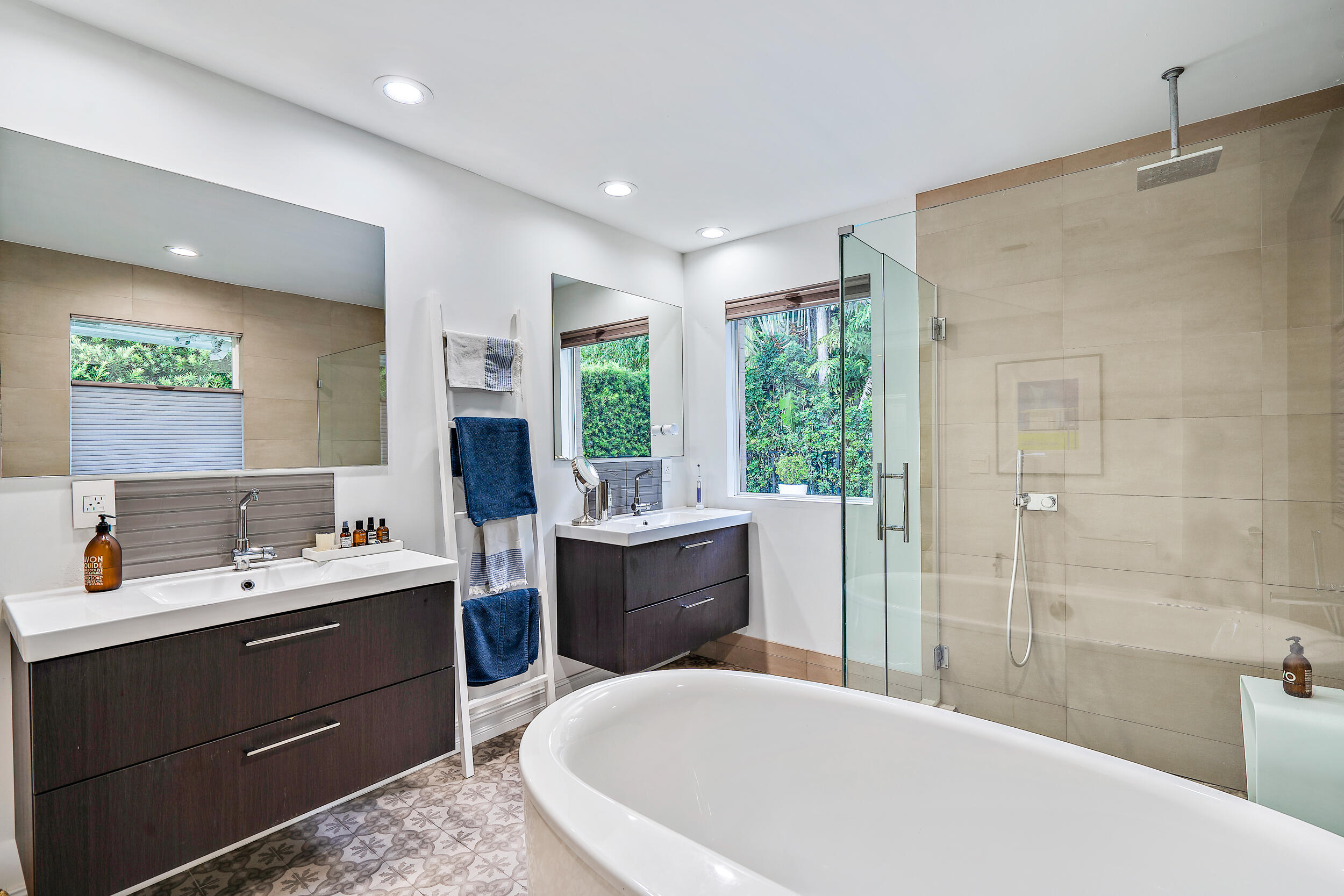 905 Elderberry Way Boca Raton, FL 33486 - Photo 20 of 39 OWNER'S SUITE BATH