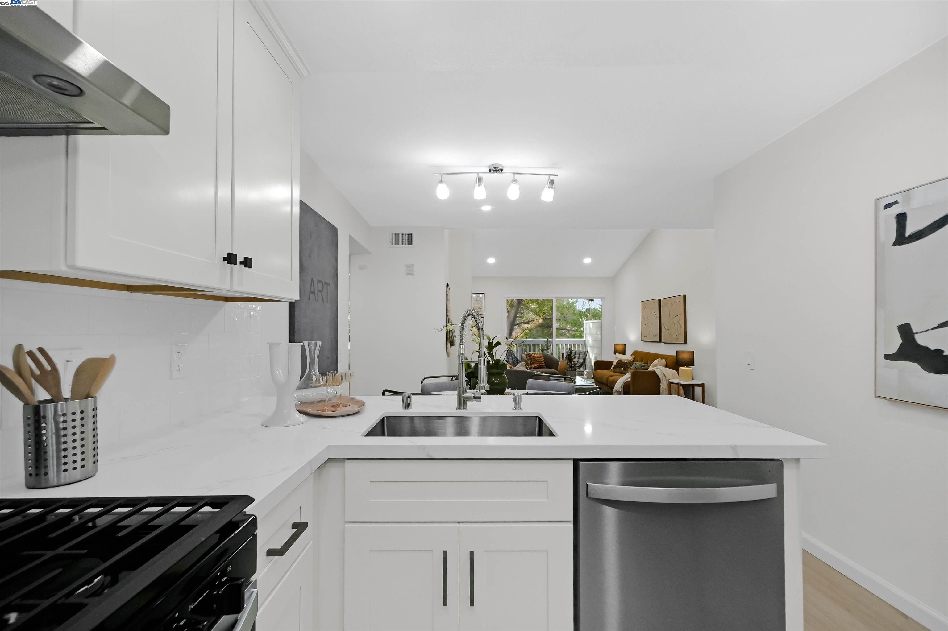 3467 Pinewood Terrace, Unit 205 Fremont, CA 94536 - Photo 7 of 24