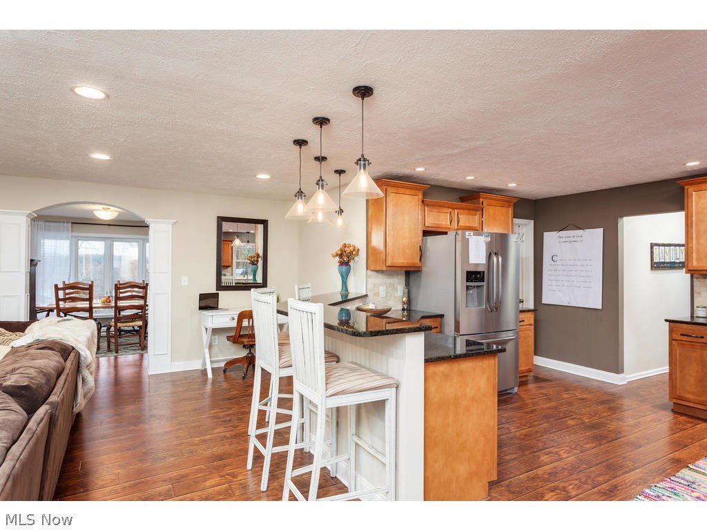 2447 Martin Road Akron, OH 44333 - Photo 6 of 29 Gallery Image 6
