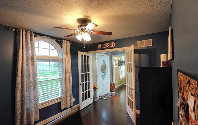 $480,000 | 9611 Highway 66, Wadesville, IN 47638