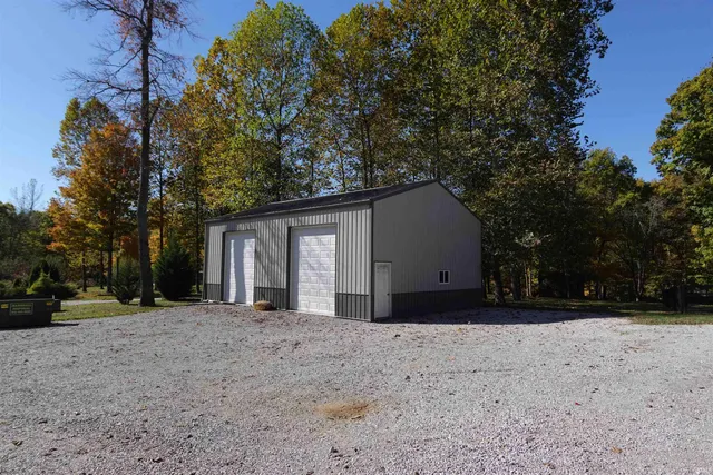 $480,000 | 9611 Highway 66, Wadesville, IN 47638