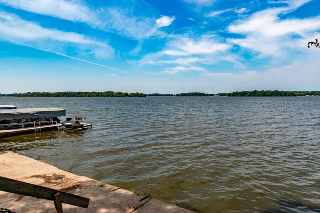 $449,000 | N4973 Lake Drive, Hubbard, WI 53035