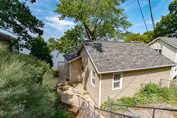 $449,000 | N4973 Lake Drive, Hubbard, WI 53035