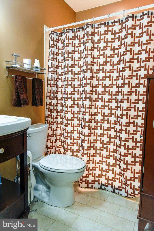 21910 Point Lookout Road Leonardtown, MD 20650 - Photo 17 of 29 Bath
