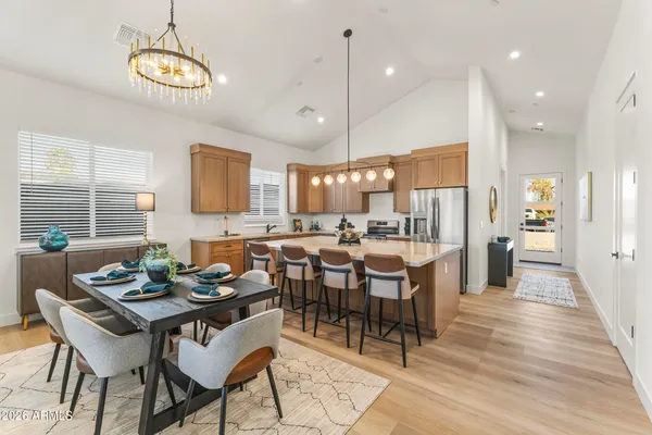 $899,000 | 2009 East Don Carlos, Tempe, AZ 85281