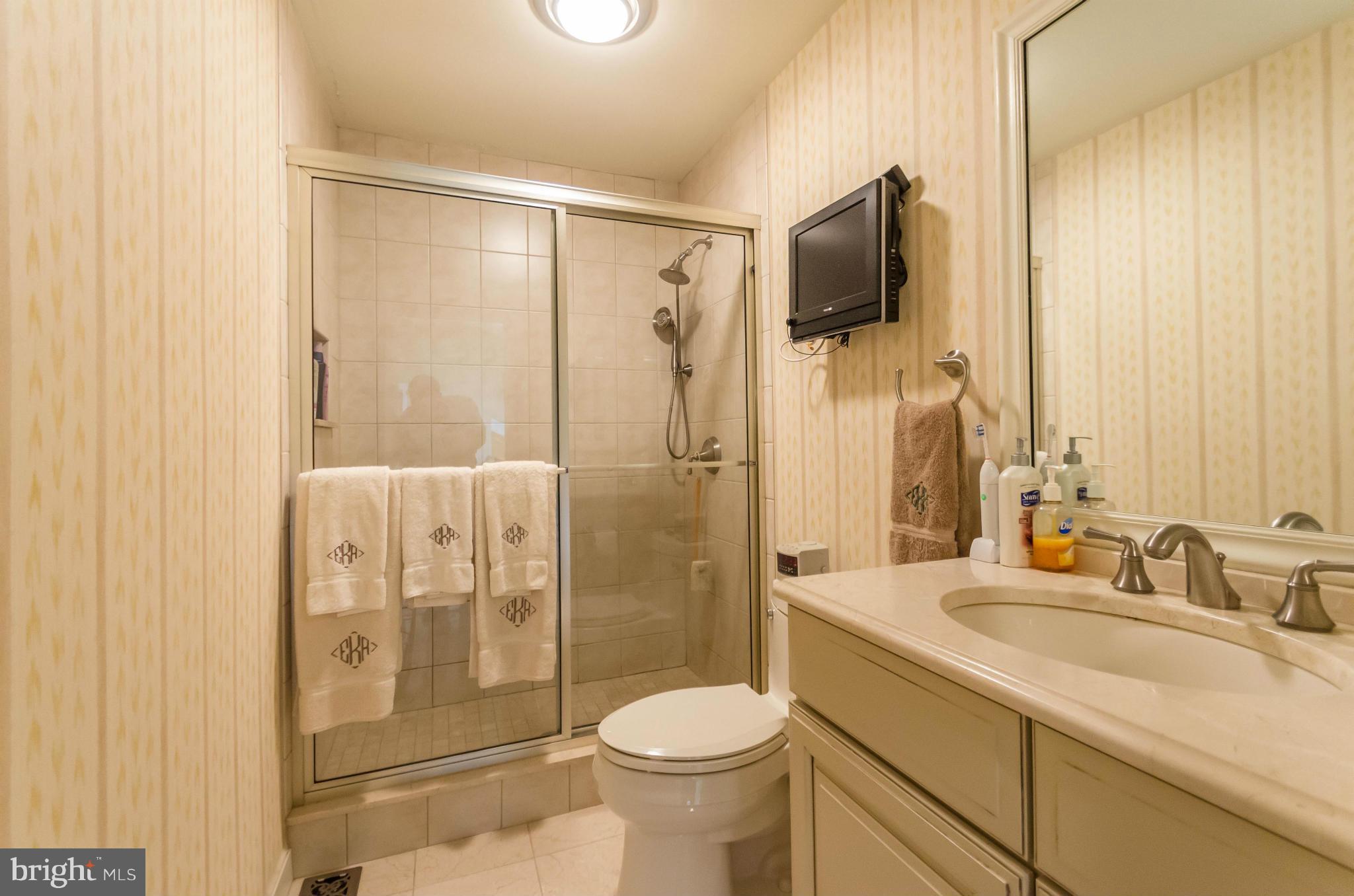 2421 Still Forest Road Pikesville, MD 21208 - Photo 26 of 30 Bath