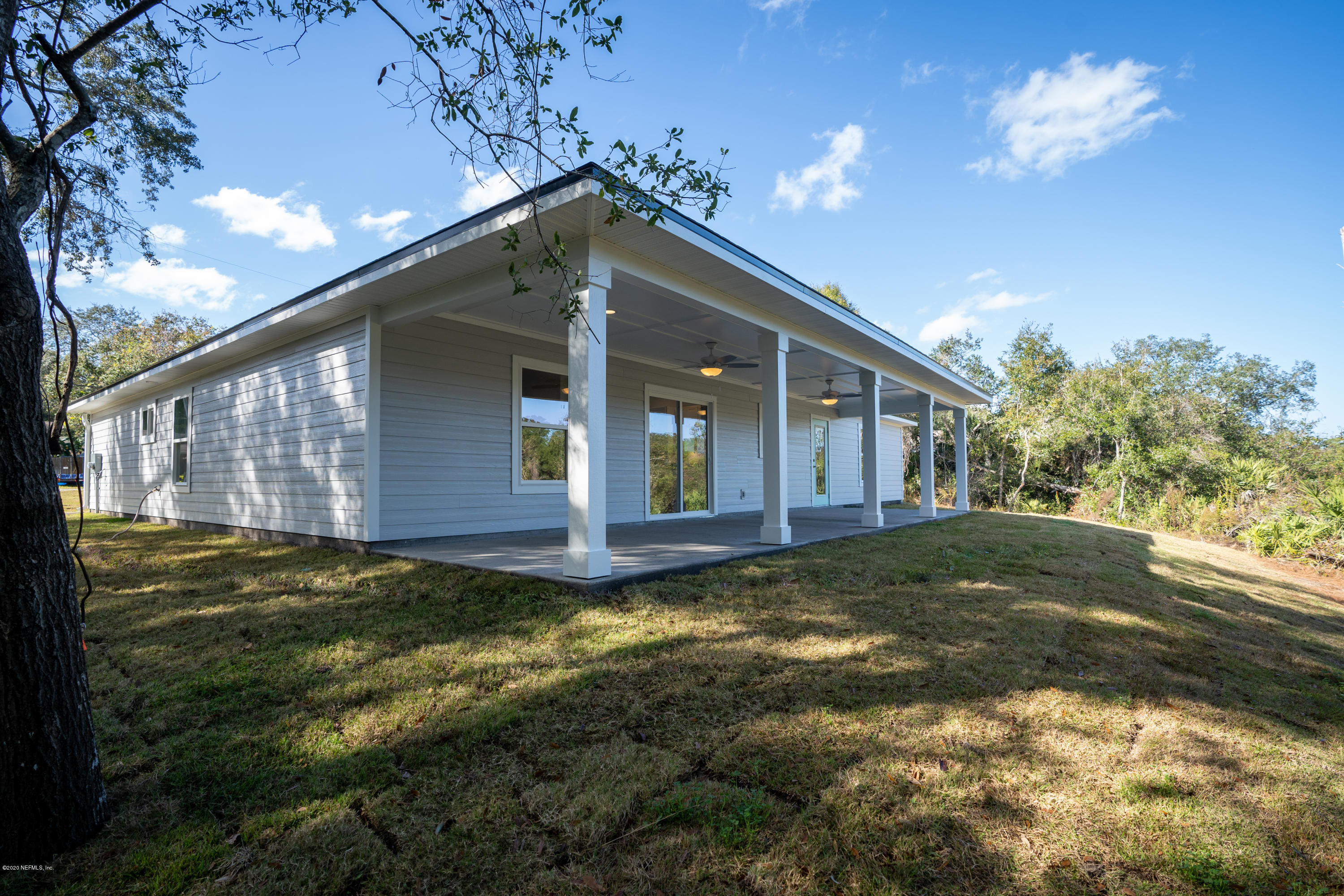 3464 Putnam Road St. Augustine, FL 32086 - Photo 31 of 39 7 Back of the house from the side