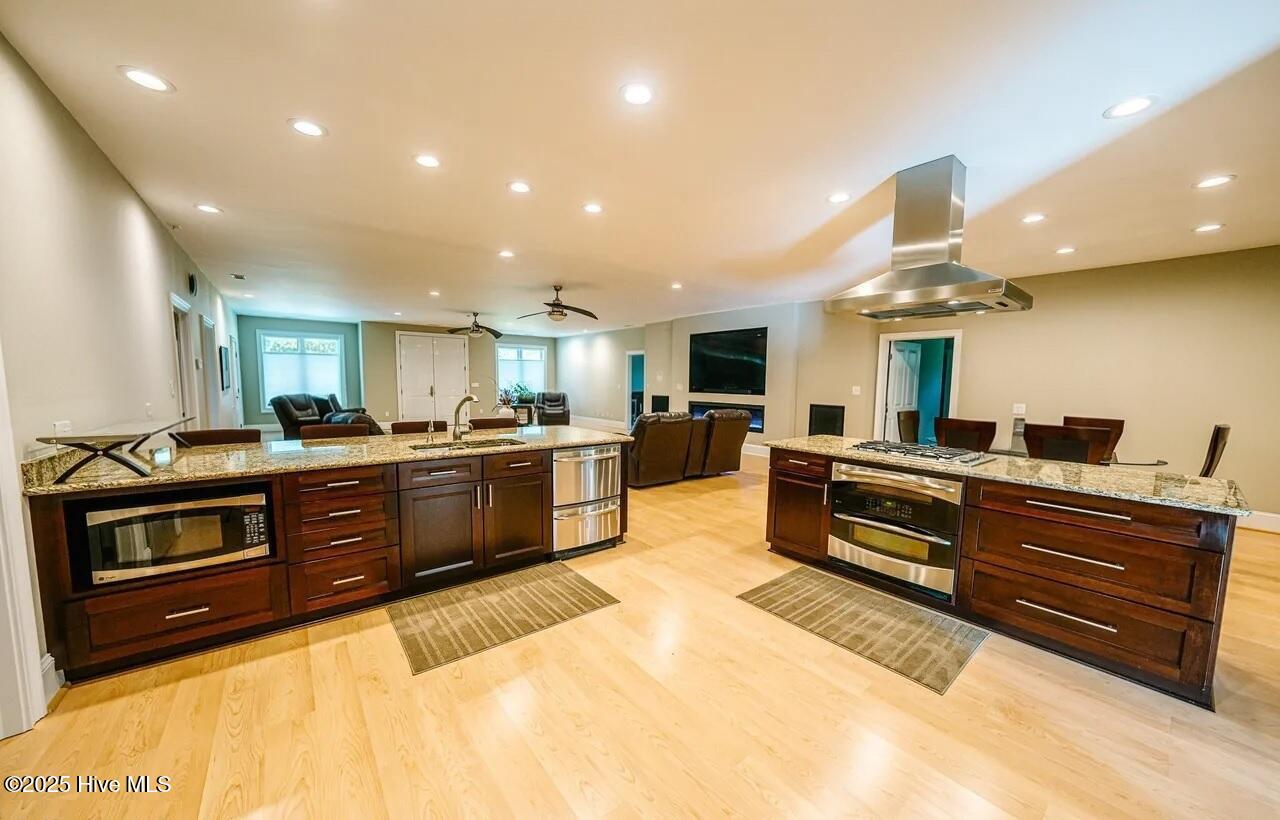 518 Edwards Road Jacksonville, NC 28540 - Photo 17 of 86 Kitchen