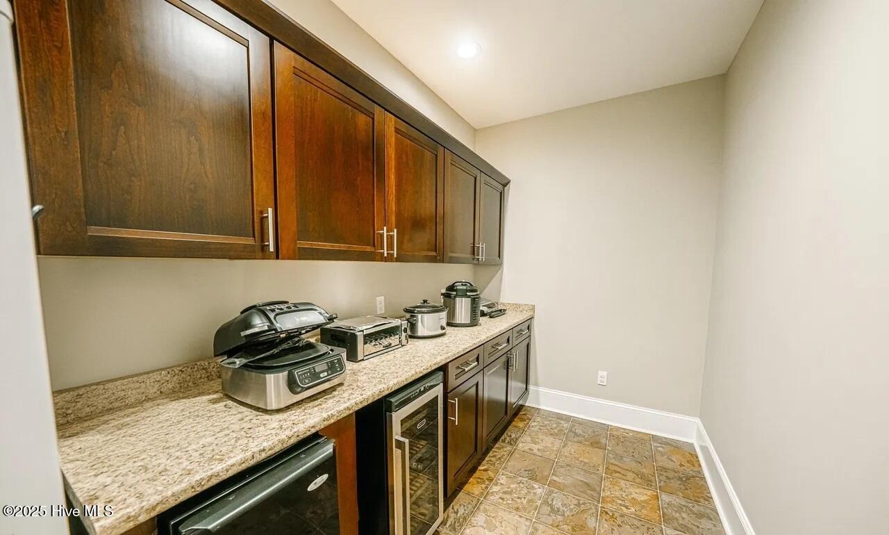 518 Edwards Road Jacksonville, NC 28540 - Photo 25 of 86 Butler Pantry