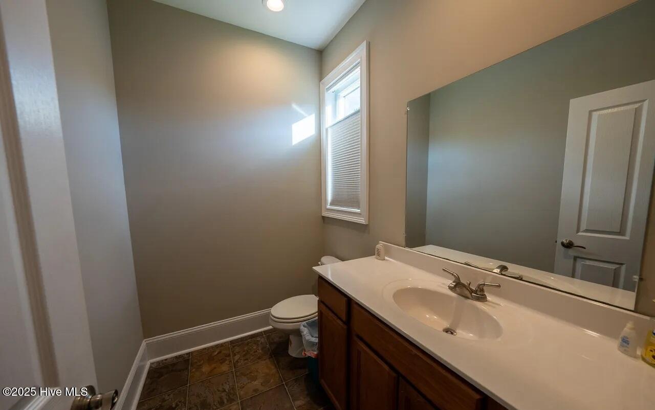 518 Edwards Road Jacksonville, NC 28540 - Photo 50 of 86 Half Bathroom off of Office