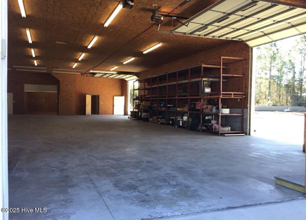 518 Edwards Road Jacksonville, NC 28540 - Photo 66 of 86 Shop / Warehouse Interior