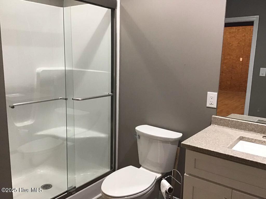 518 Edwards Road Jacksonville, NC 28540 - Photo 74 of 86 Bathroom in shop / Warehouse