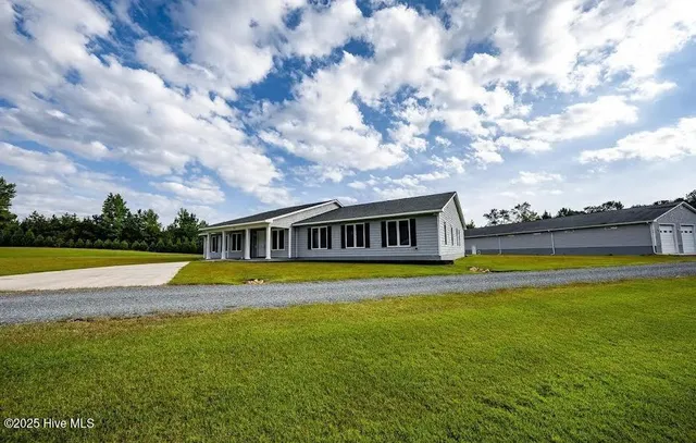 $1,375,000 | 518 Edwards Road, Jacksonville, NC 28540